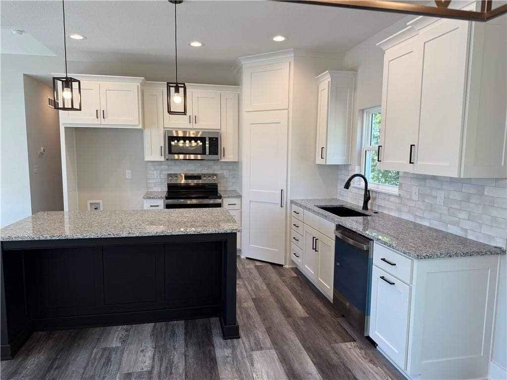 1328 N Holland Road — photo 10
