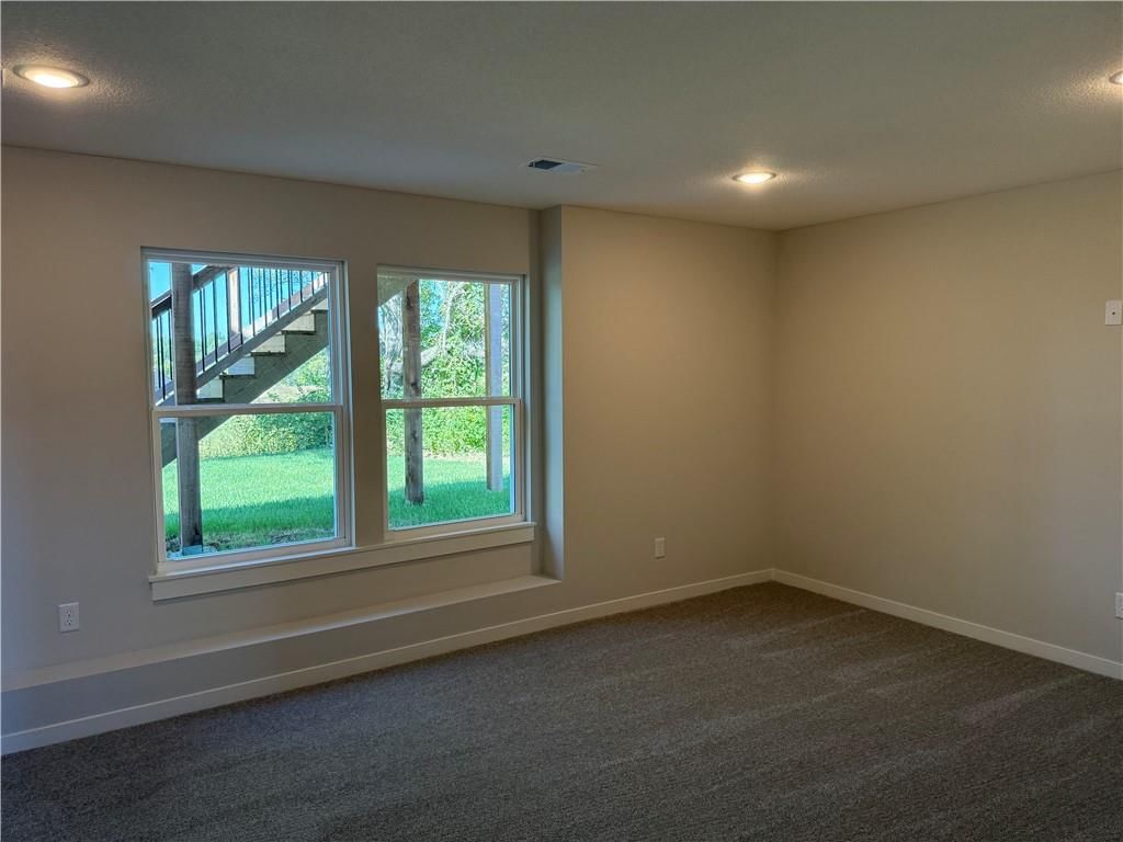 1328 N Holland Road — photo 30