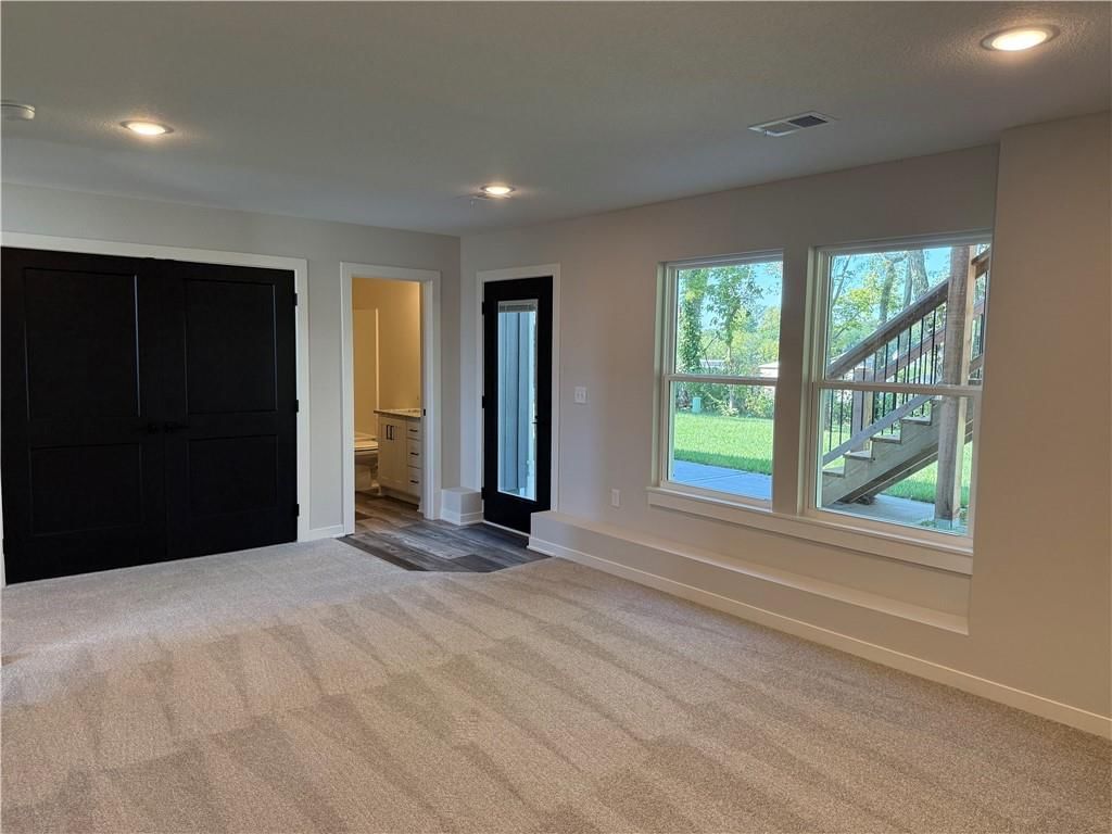 1328 N Holland Road — photo 32