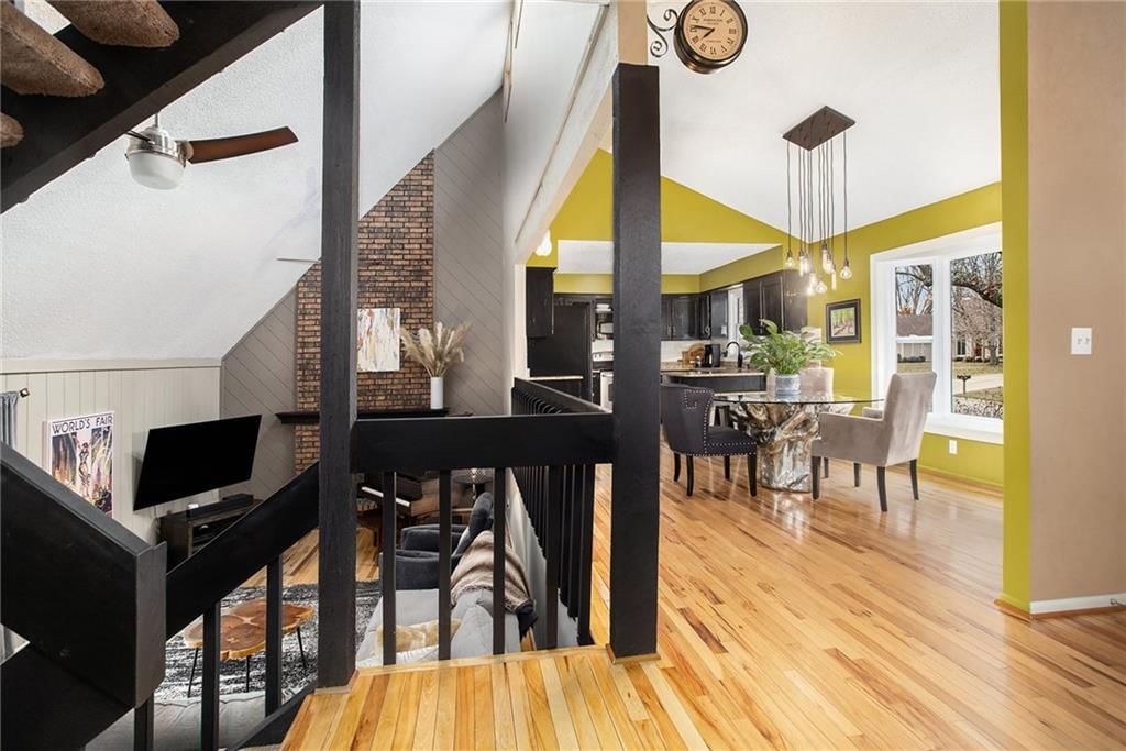15005 S Locust Street — photo 12