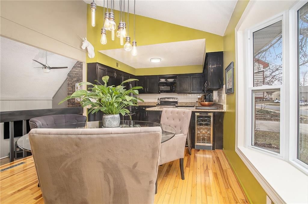 15005 S Locust Street — photo 15