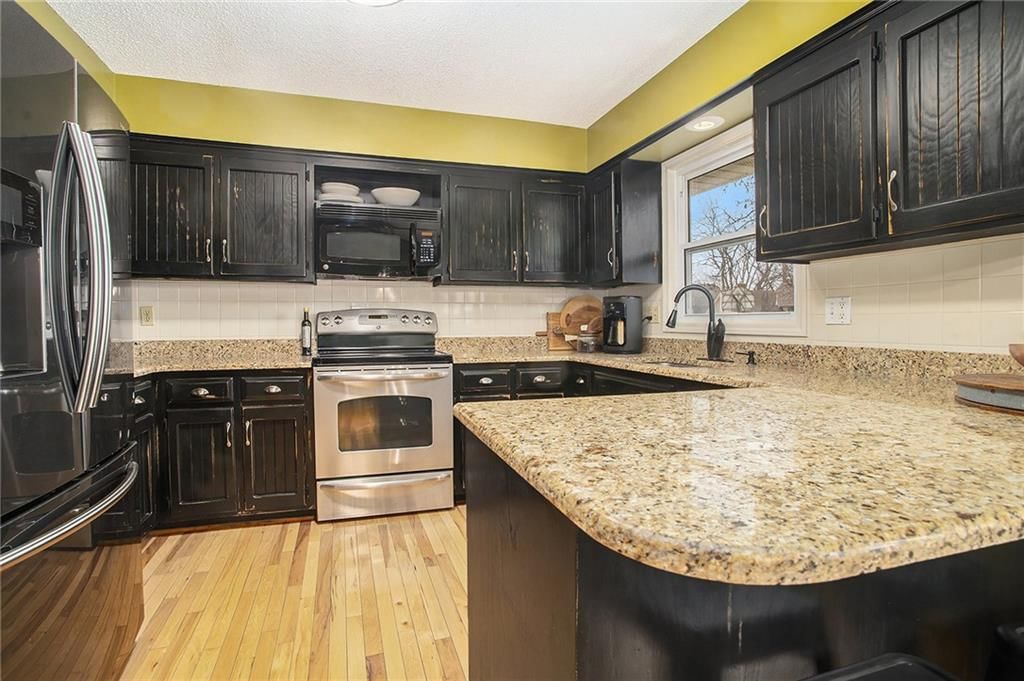 15005 S Locust Street — photo 17