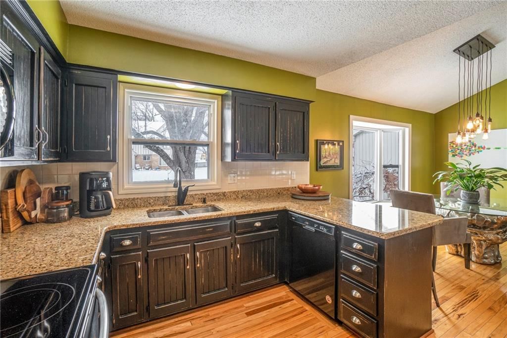 15005 S Locust Street — photo 22