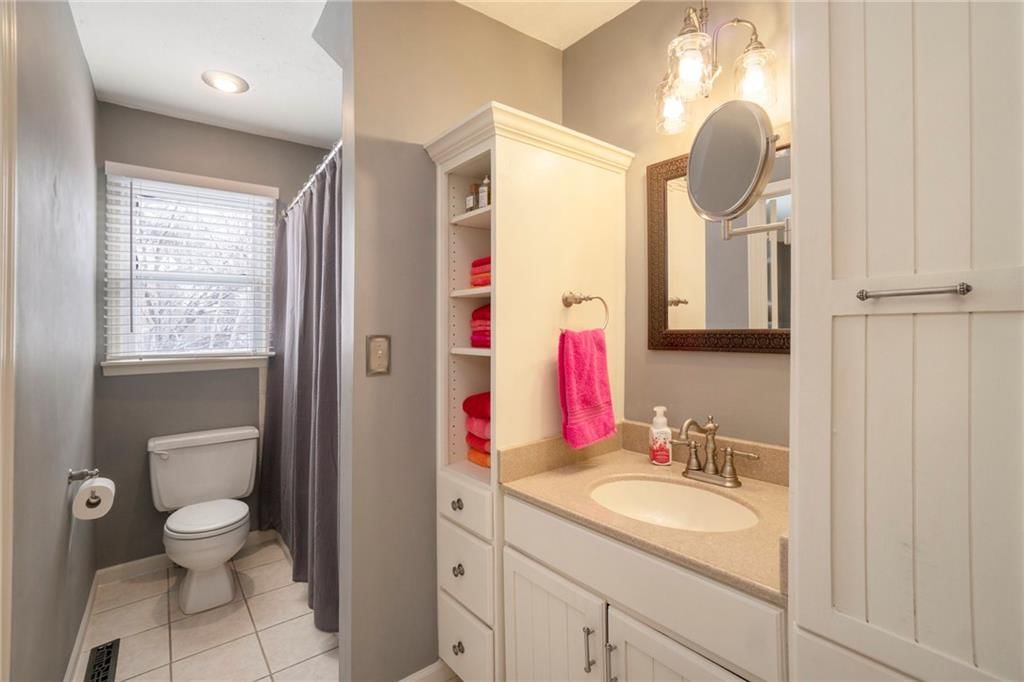 15005 S Locust Street — photo 26