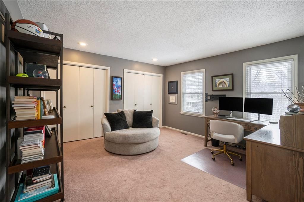 15005 S Locust Street — photo 28