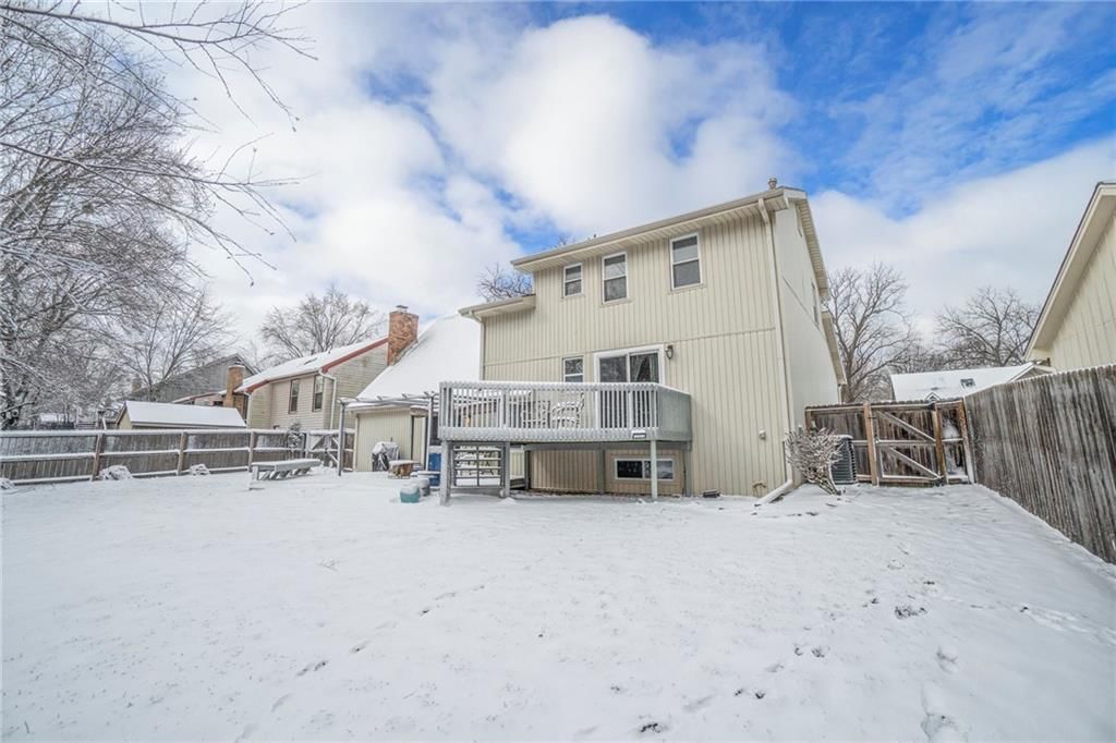 15005 S Locust Street — photo 39