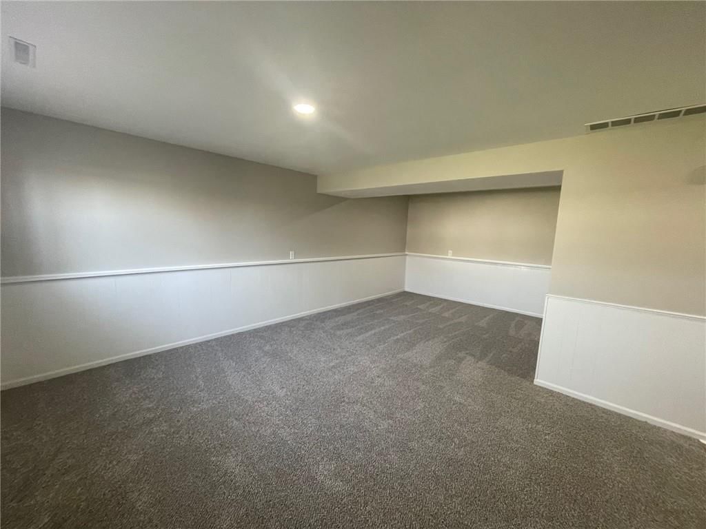 102 Larkin Avenue — photo 27