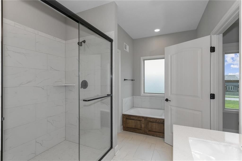 11018 N Bristol Avenue — photo 22