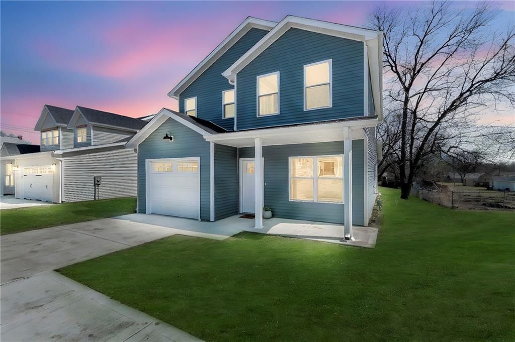 303 N Prairie Street — photo 4