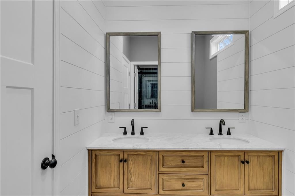 303 N Prairie Street — photo 15