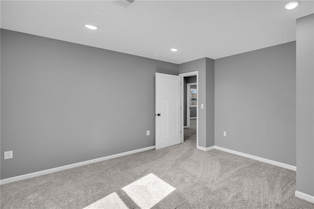303 N Prairie Street — photo 26