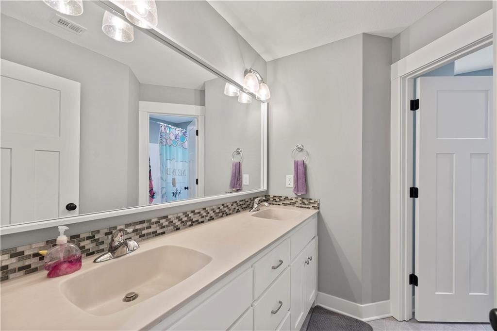 8015 NE 102nd Street — photo 25