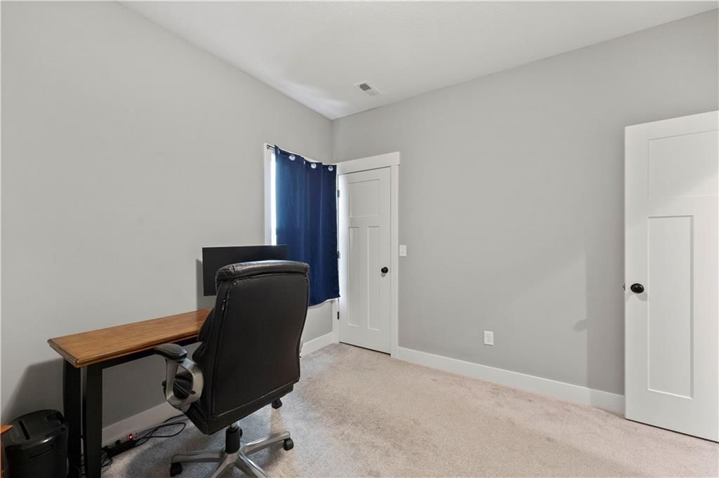 8015 NE 102nd Street — photo 27