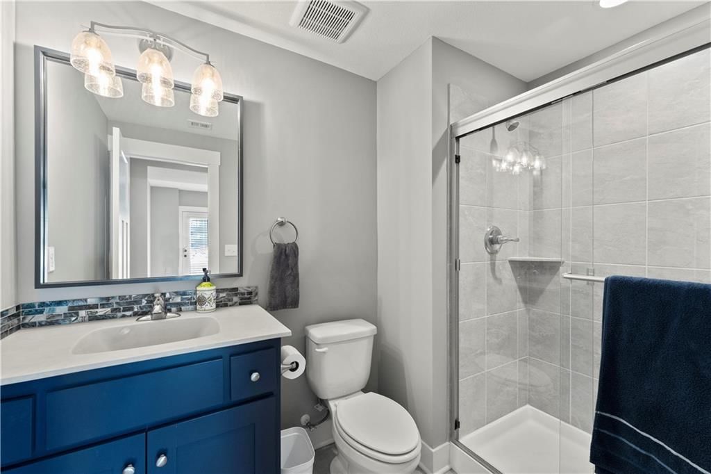 8015 NE 102nd Street — photo 32
