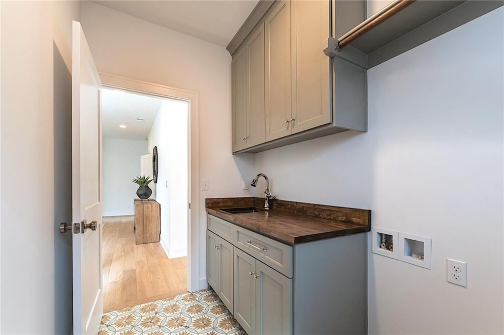 7209 Springfield Street — photo 27
