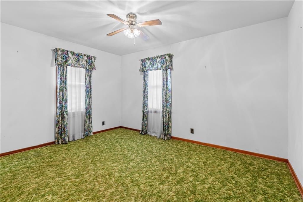 215 Southside Court — photo 21