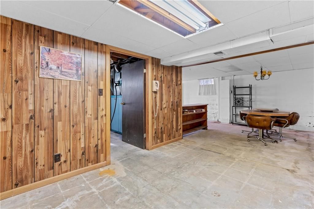 215 Southside Court — photo 23