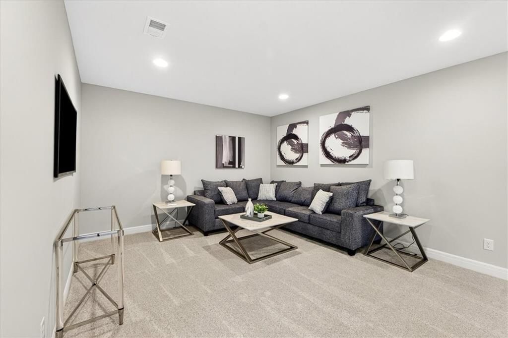 7014 N Anita Avenue — photo 34