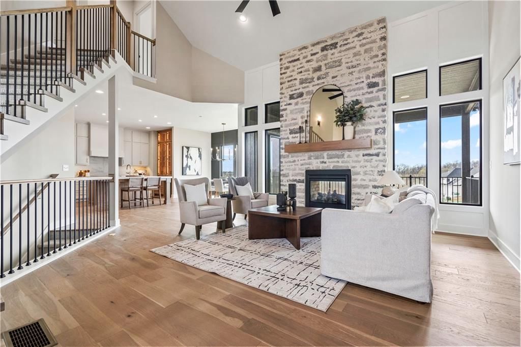 1812 NE Lashbrook Circle — photo 11