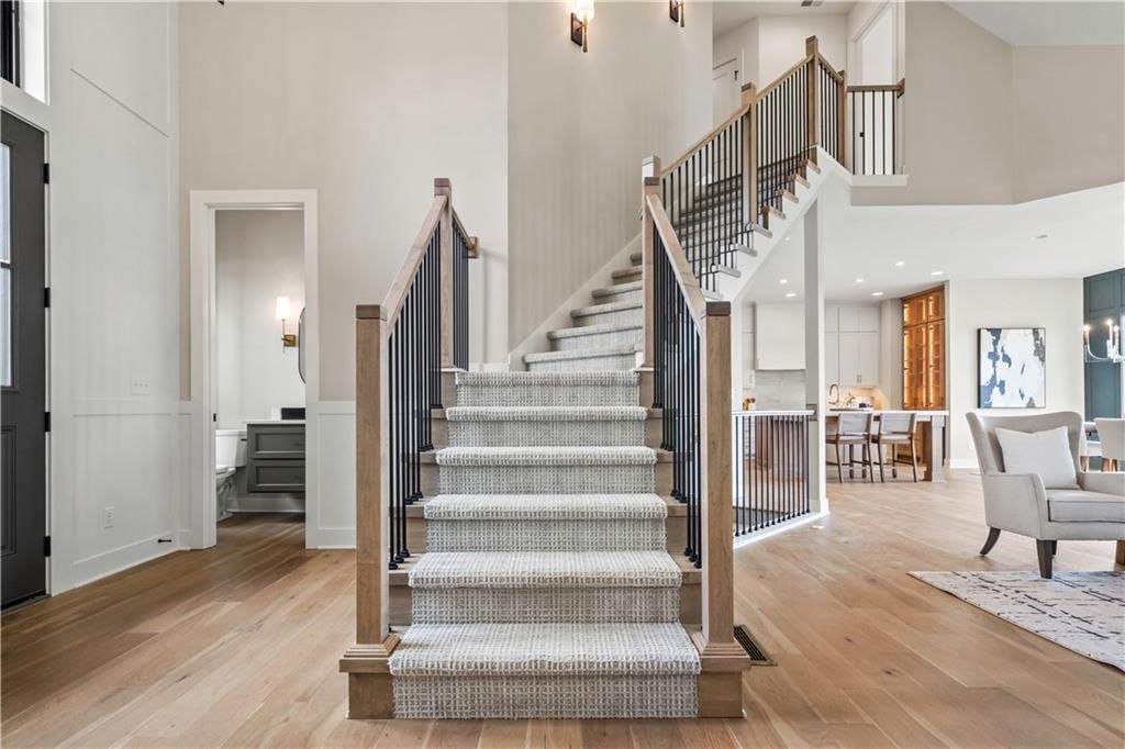 1812 NE Lashbrook Circle — photo 43