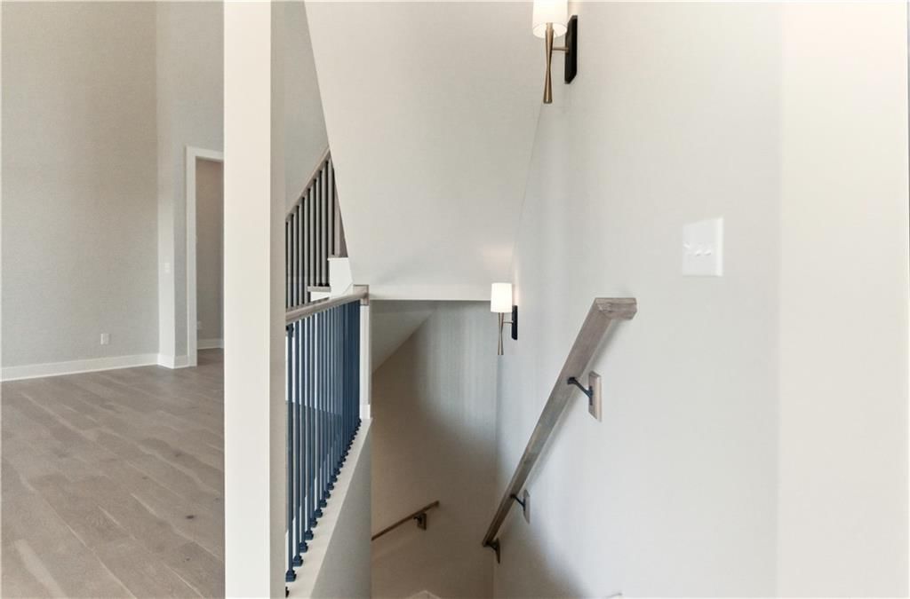 1812 NE Lashbrook Circle — photo 58
