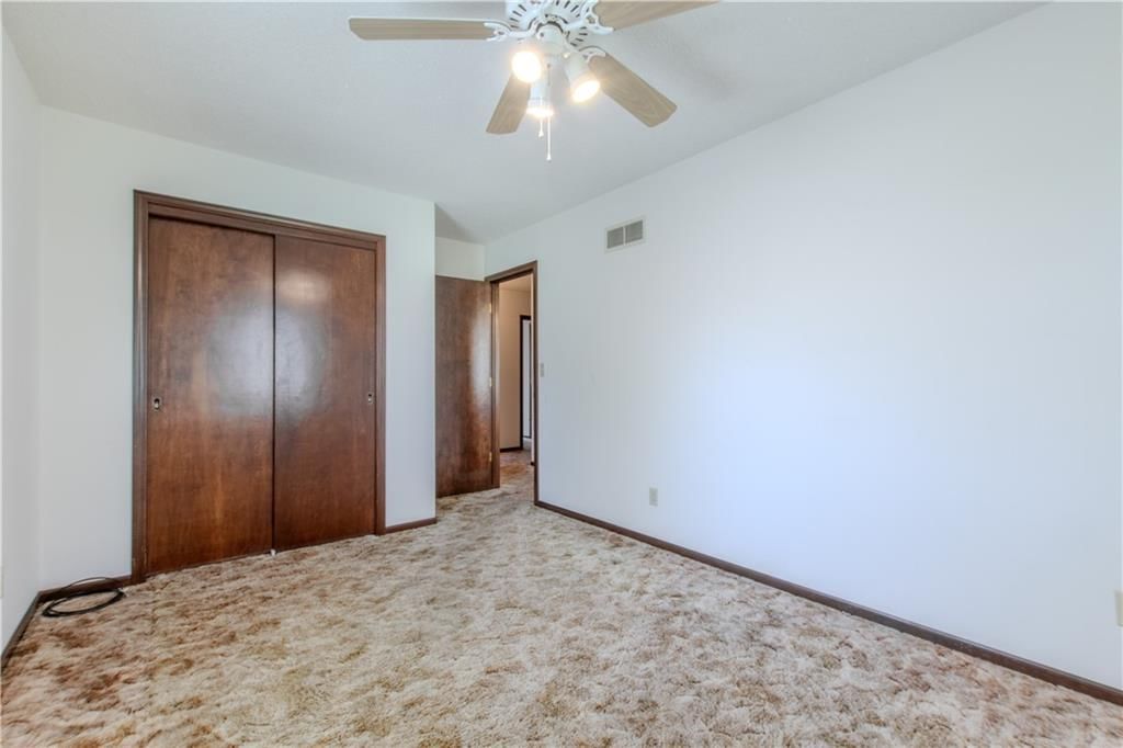 13816 Belmont Avenue — photo 23