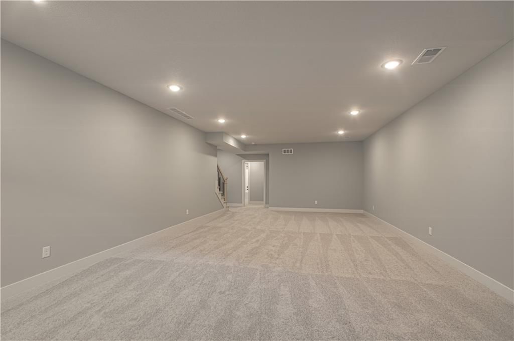 2341 Fishing Lane — photo 30