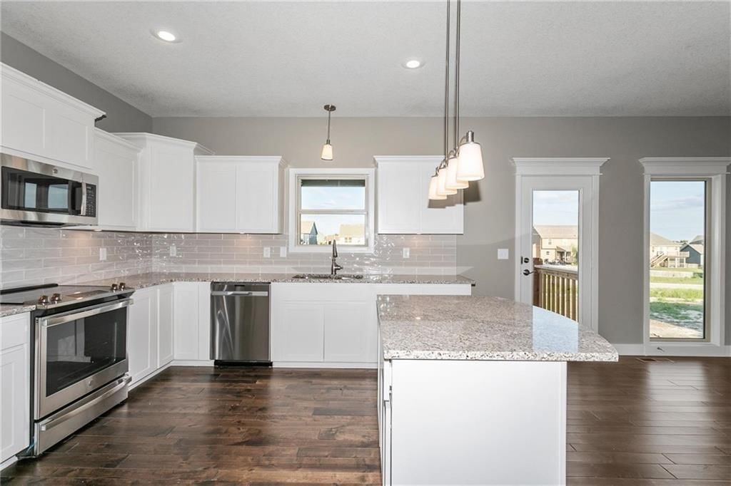 11025 N Bristol Avenue — photo 13