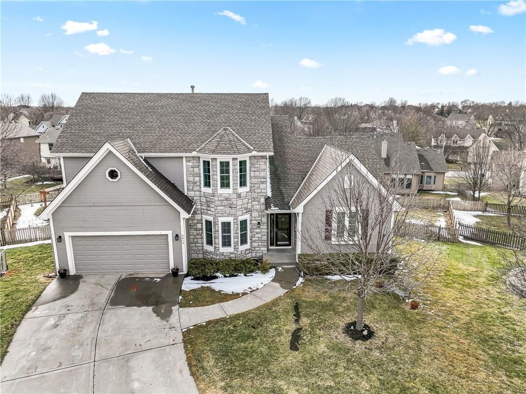 9816 N Hedges Street — photo 5