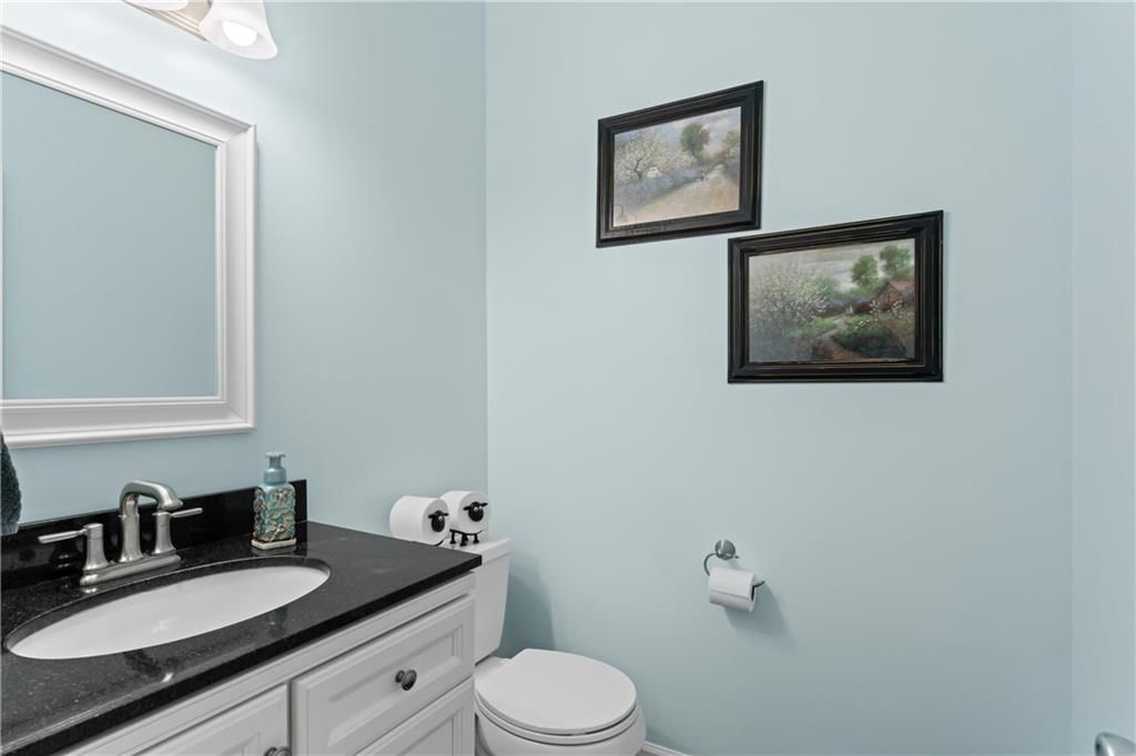 9816 N Hedges Street — photo 30