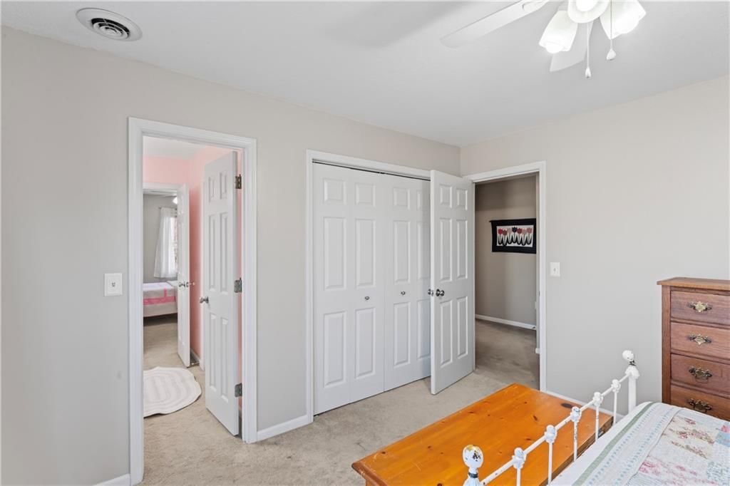 9816 N Hedges Street — photo 40