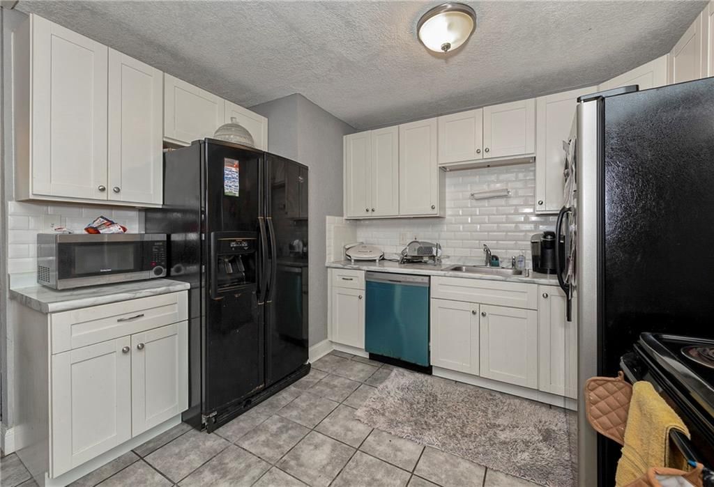Photo 18 of 23 - 7708 E 111th Terrace