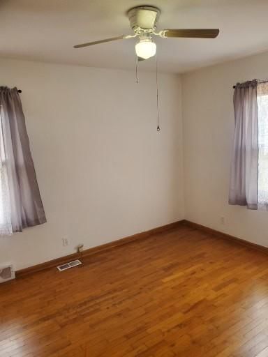 601 E Swan Street — photo 33