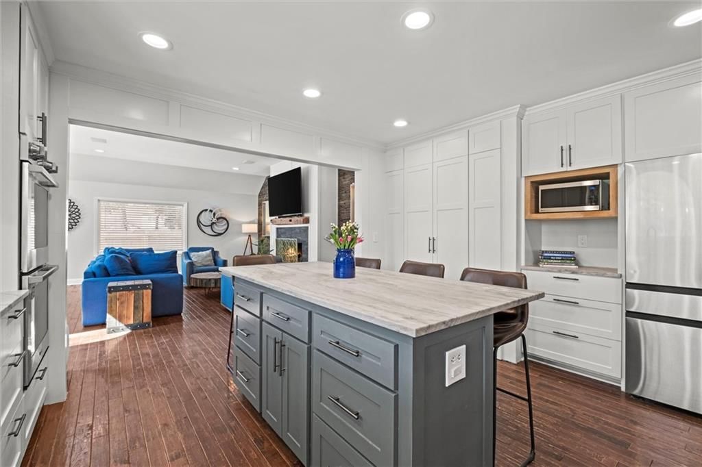 4011 W 87th Street — photo 5