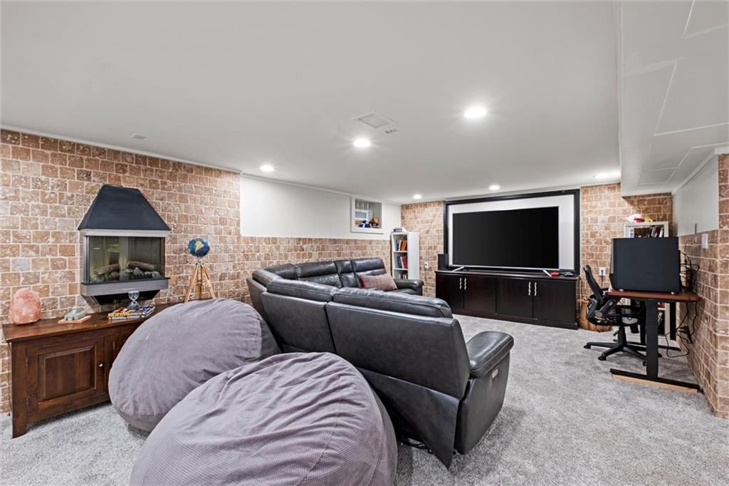 4011 W 87th Street — photo 24