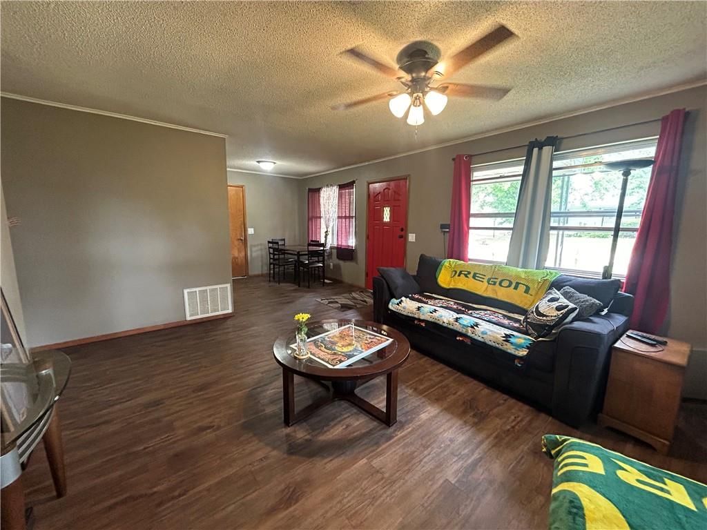 1717 N 9th Street — photo 3