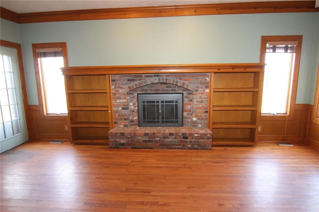 8854 W 193rd Terrace — photo 9