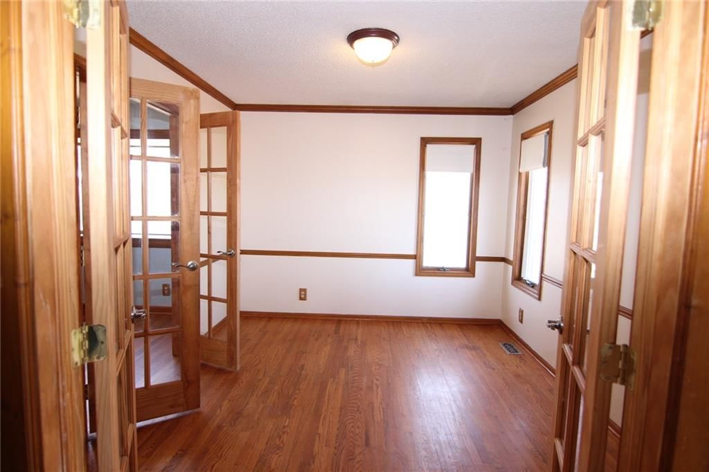 8854 W 193rd Terrace — photo 13