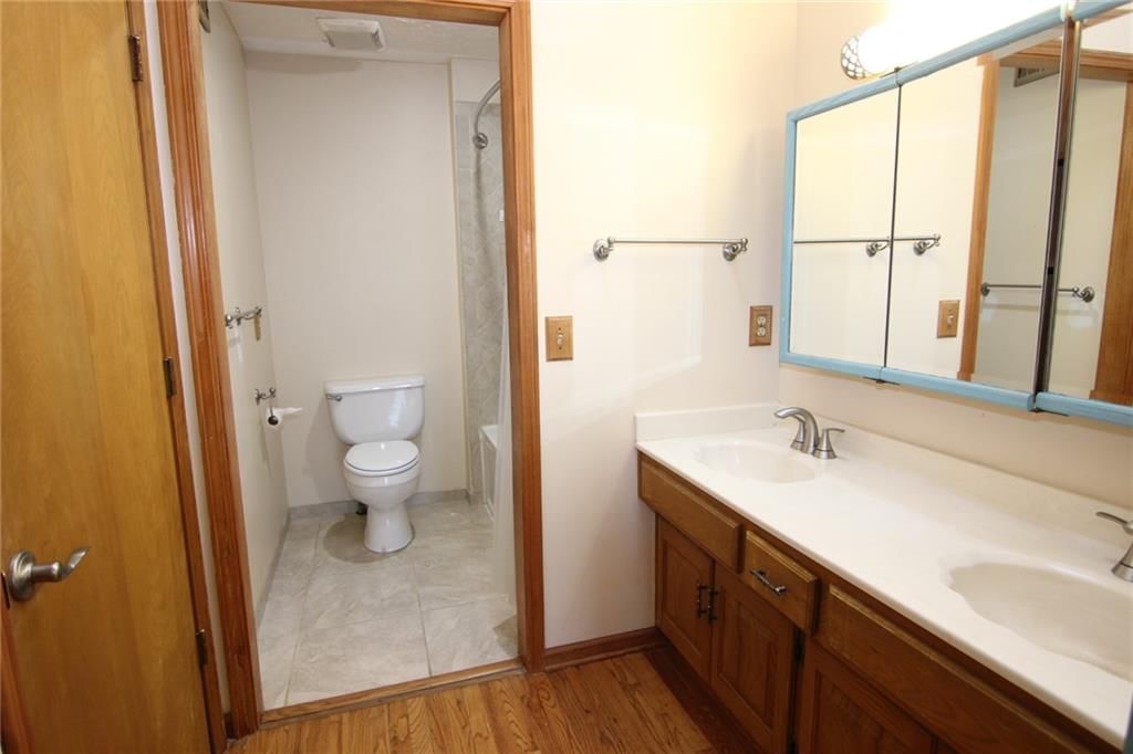 8854 W 193rd Terrace — photo 21