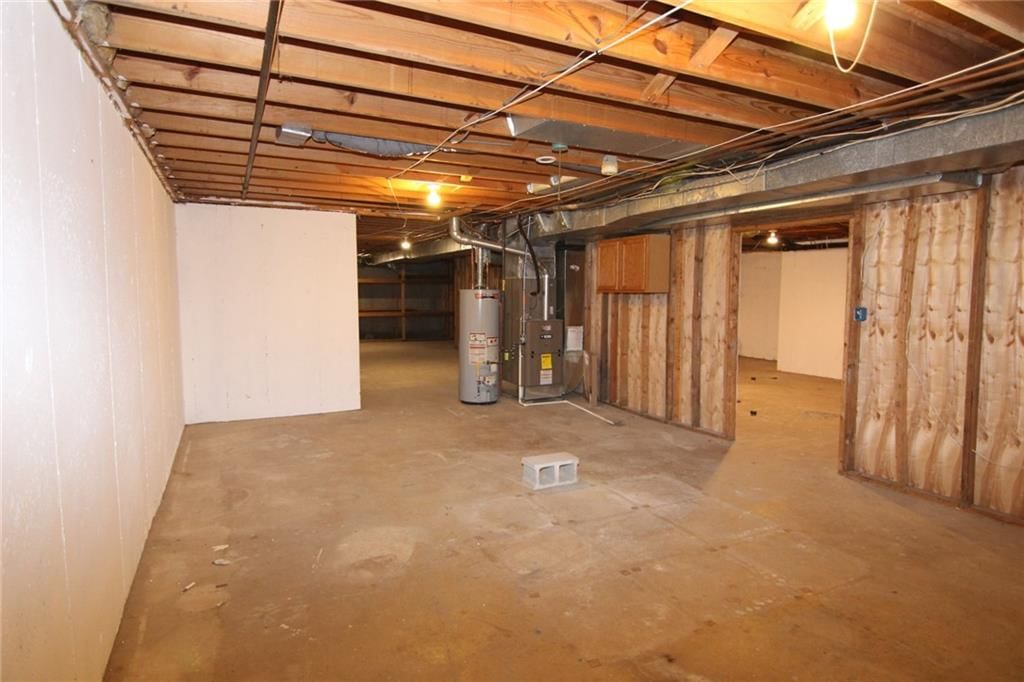 8854 W 193rd Terrace — photo 31