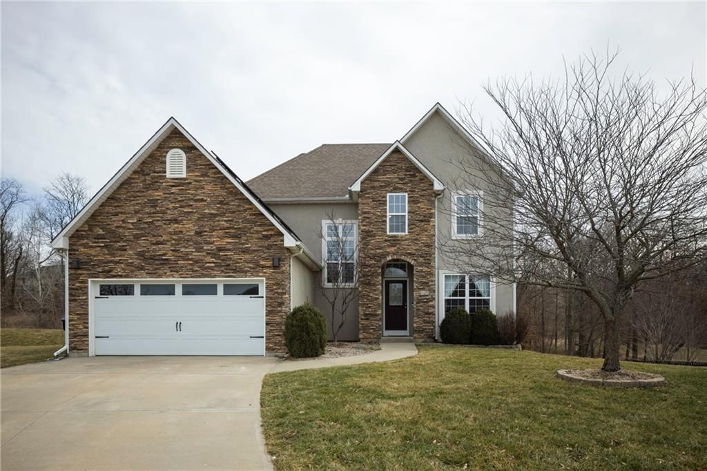 629 Oakmont Drive, Warrensburg, MO