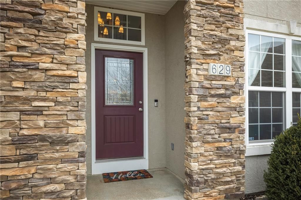 629 Oakmont Drive — photo 3