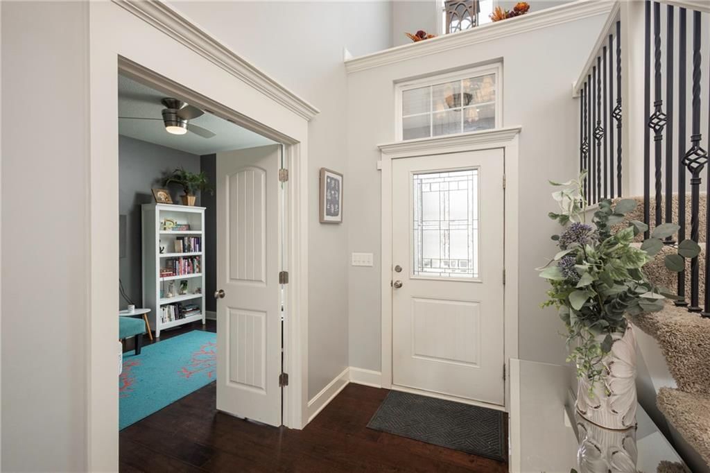 629 Oakmont Drive — photo 5