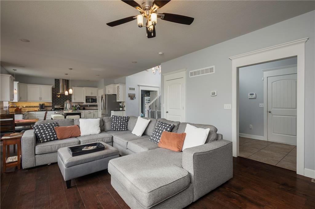 629 Oakmont Drive — photo 12