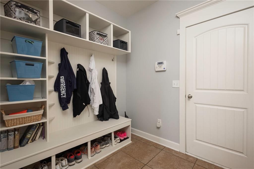 629 Oakmont Drive — photo 13