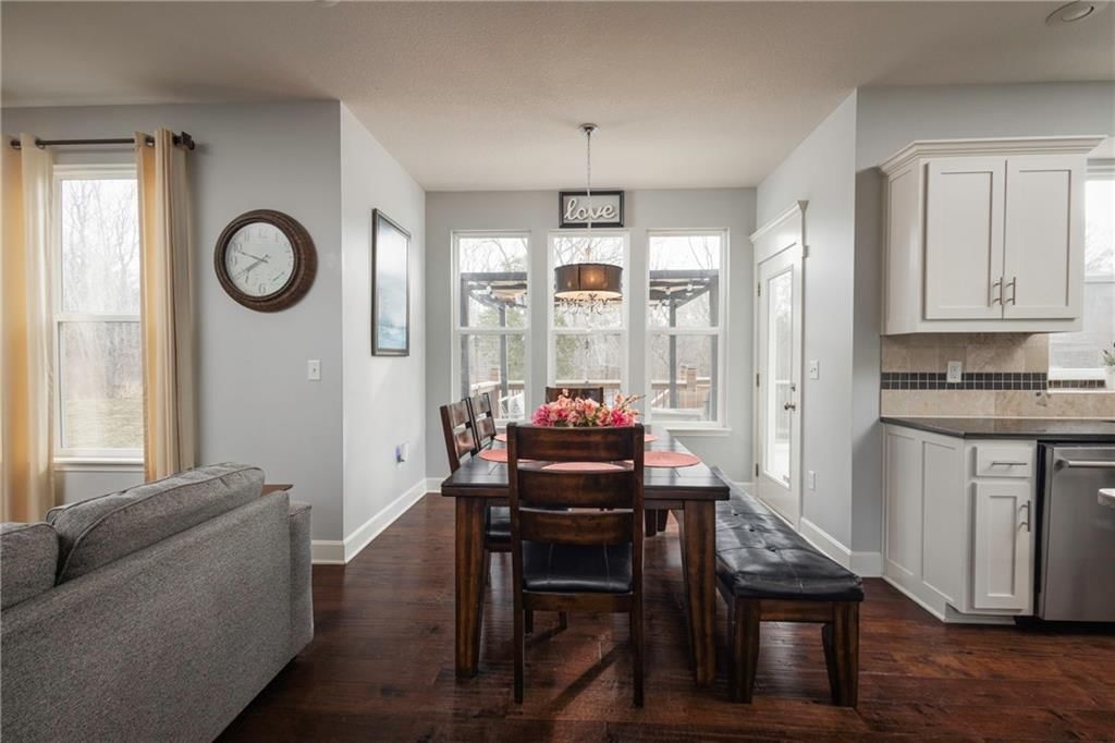 629 Oakmont Drive — photo 15