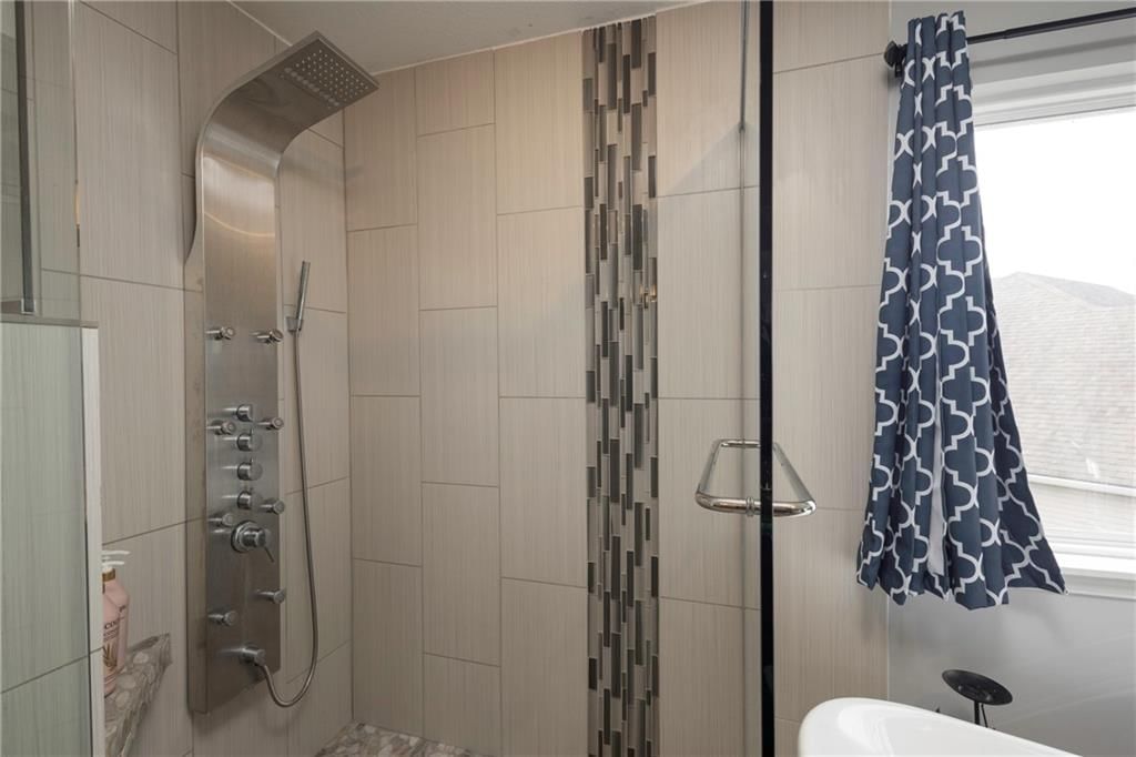 629 Oakmont Drive — photo 26