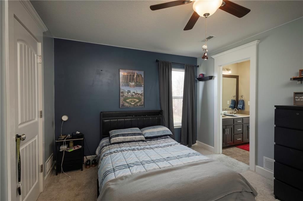 629 Oakmont Drive — photo 29