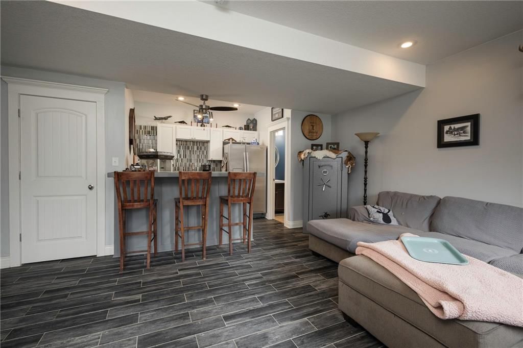 629 Oakmont Drive — photo 33