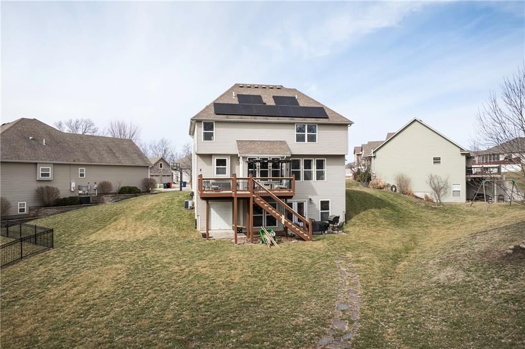 629 Oakmont Drive — photo 44